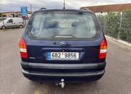 Opel Zafira 7