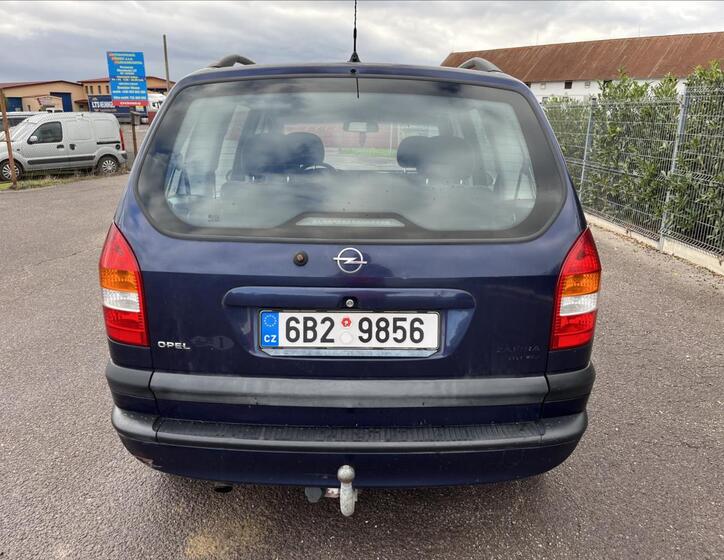 Opel Zafira 7