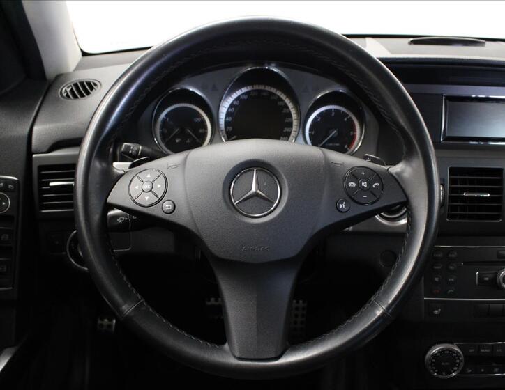 Mercedes-Benz GLK 17