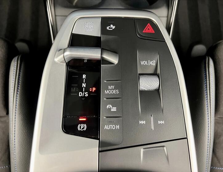 BMW Řada 2 23