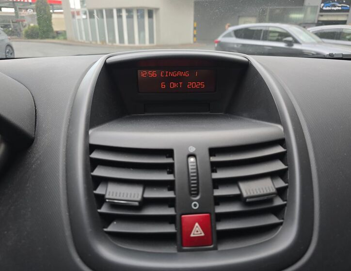 Peugeot 207 14