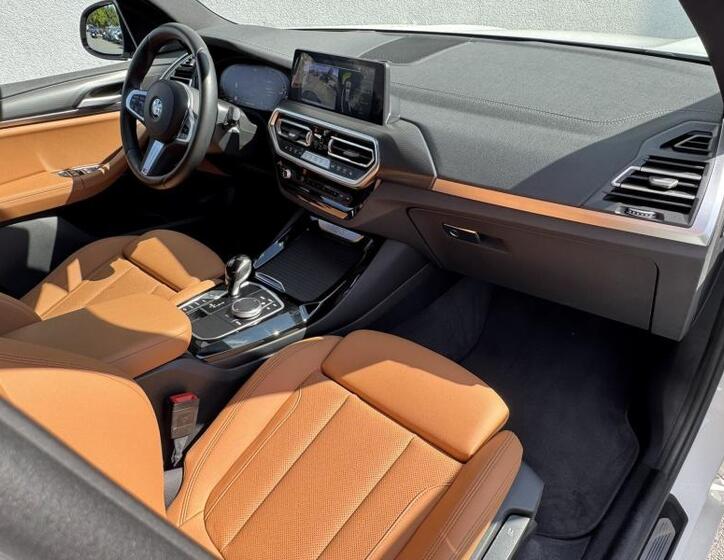 BMW X3 9