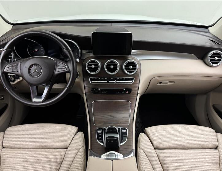 Mercedes-Benz GLC 7