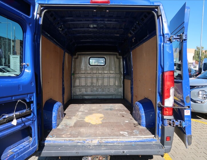 Peugeot Boxer 9