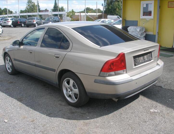 Volvo S60 2