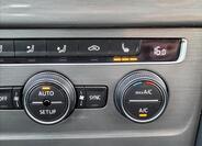 Volkswagen Golf 32