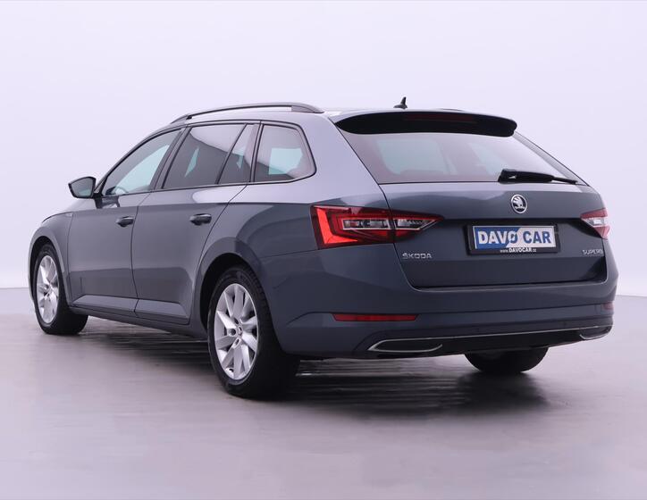 Škoda Superb 4