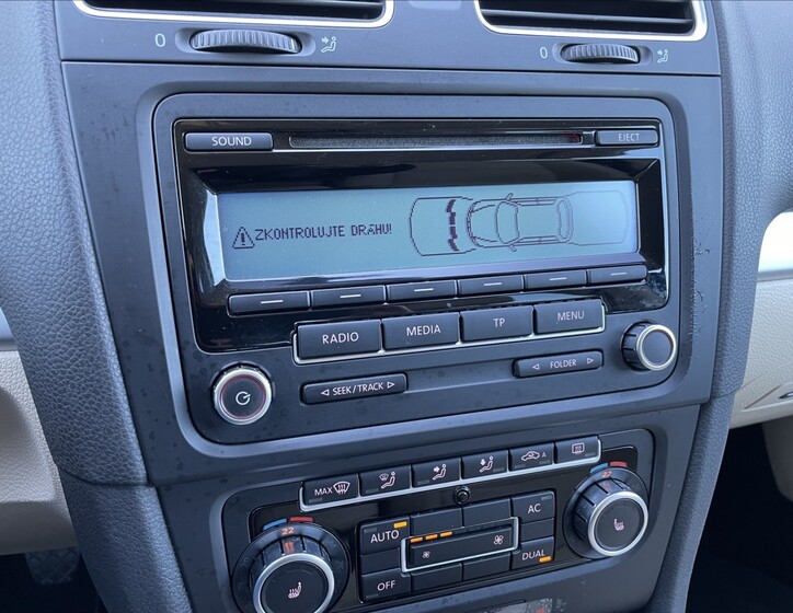 Volkswagen Golf 12