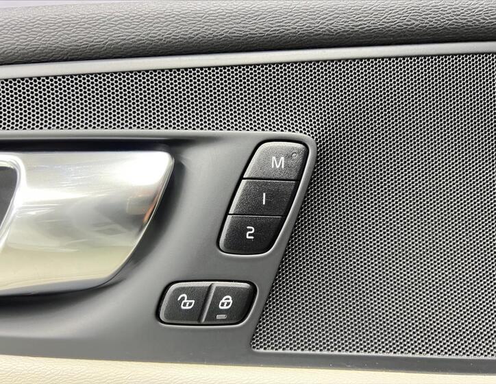 Volvo XC60 26