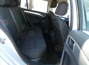 Volkswagen Golf 21