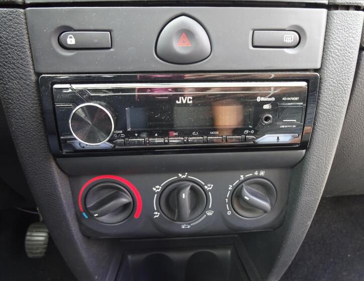 Renault Clio 28