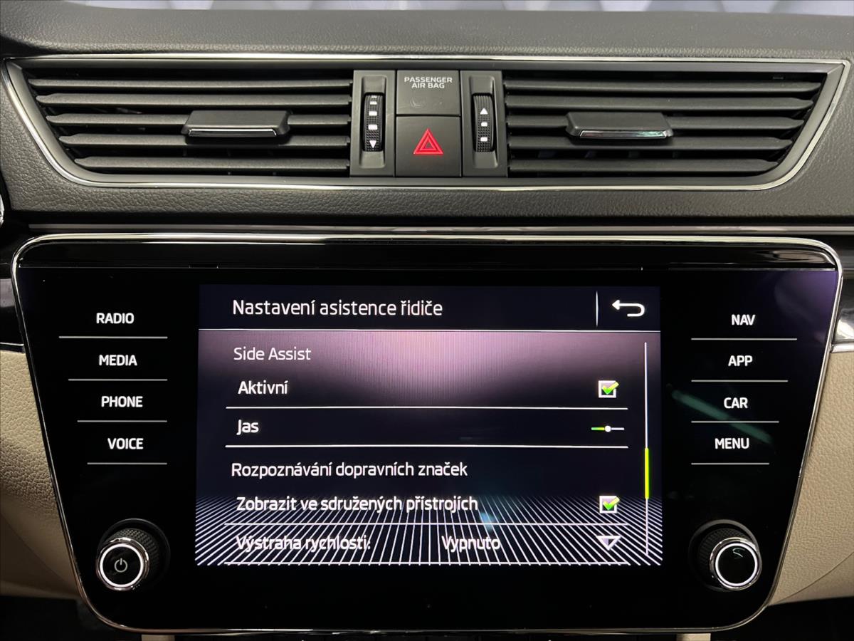 Škoda Superb