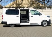 Toyota ProAce 8