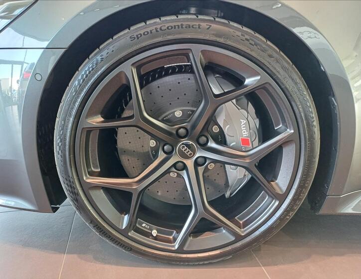 Audi RS 6 8