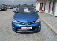 Toyota Verso 2
