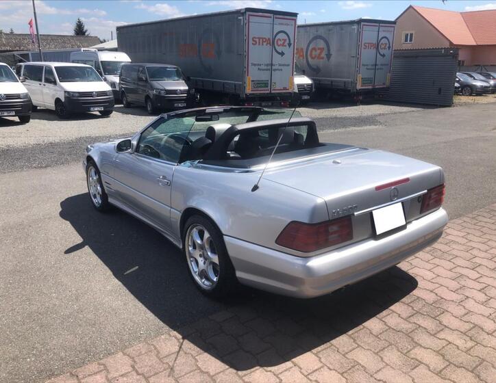 Mercedes-Benz SL 10