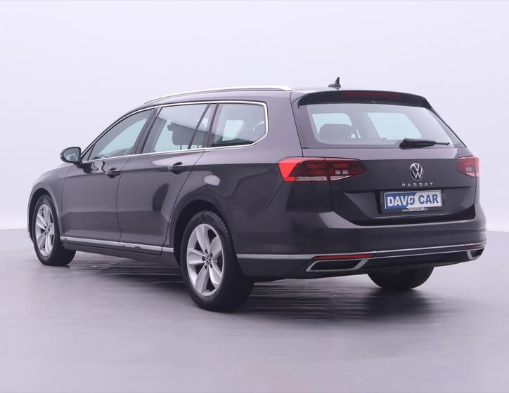 Volkswagen Passat 5