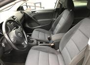 Volkswagen Golf 9