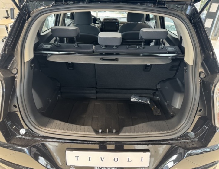 SsangYong Tivoli 11