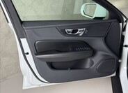 Volvo V60 19