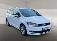 Volkswagen Touran 1