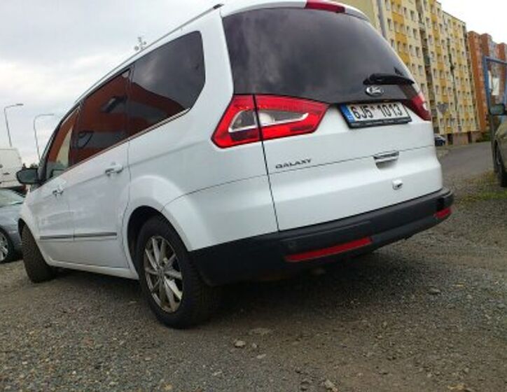 Ford Galaxy 29