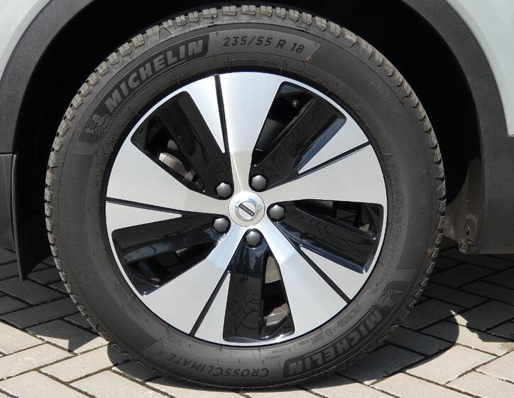Volvo XC40 21