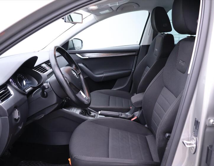 Škoda Octavia 11