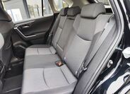 Toyota RAV4 13