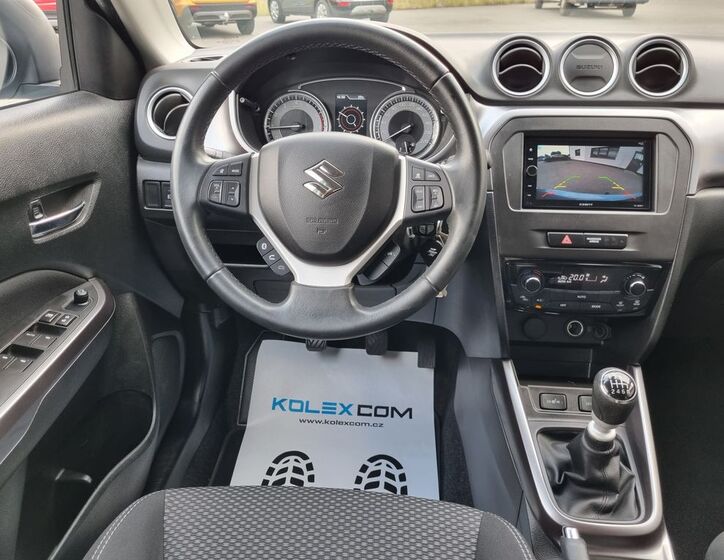 Suzuki Vitara 14