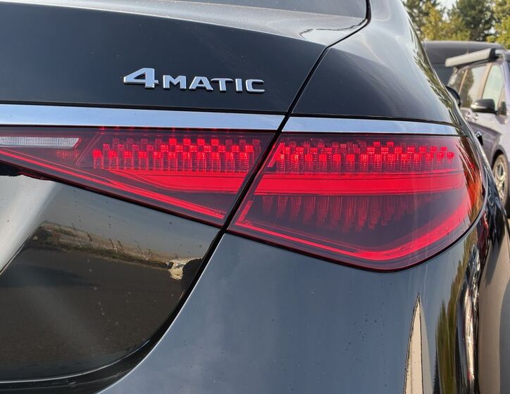 Mercedes-Benz Třídy S 11