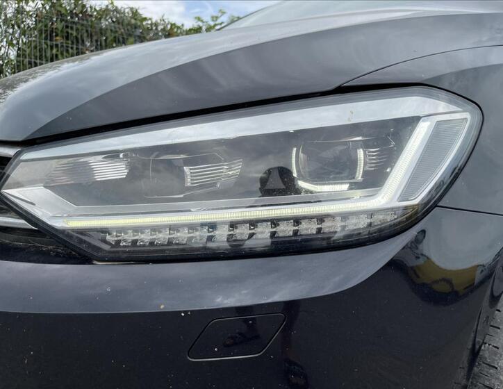 Volkswagen Touran 51