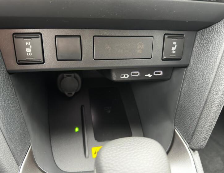 Toyota Yaris Cross 10