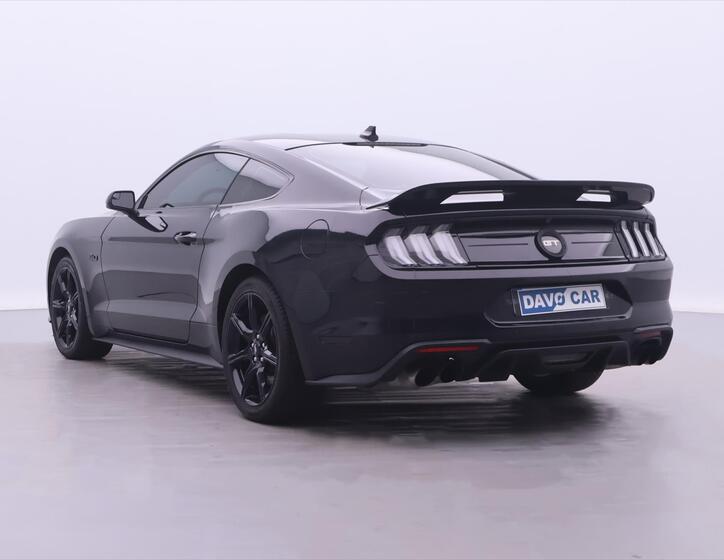 Ford Mustang 5