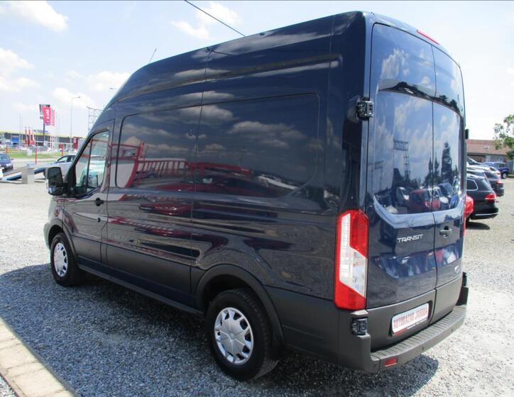 Ford Transit 7