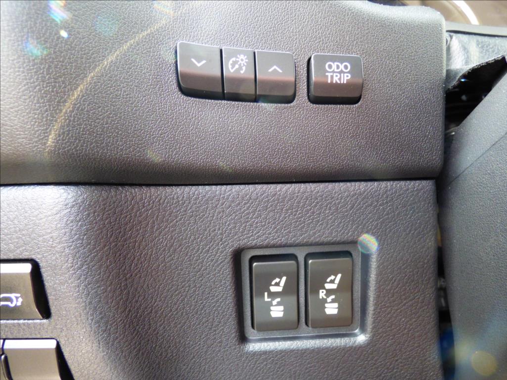 Lexus NX 300h