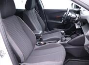 Peugeot 2008 14