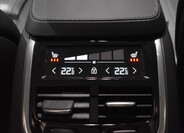 Volvo XC90 17
