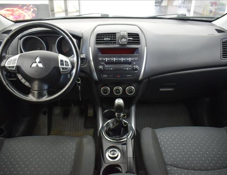 Mitsubishi ASX 15