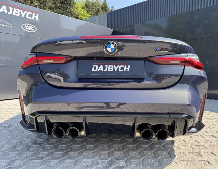 BMW M4 10