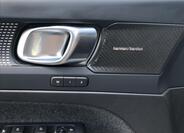 Volvo XC40 21