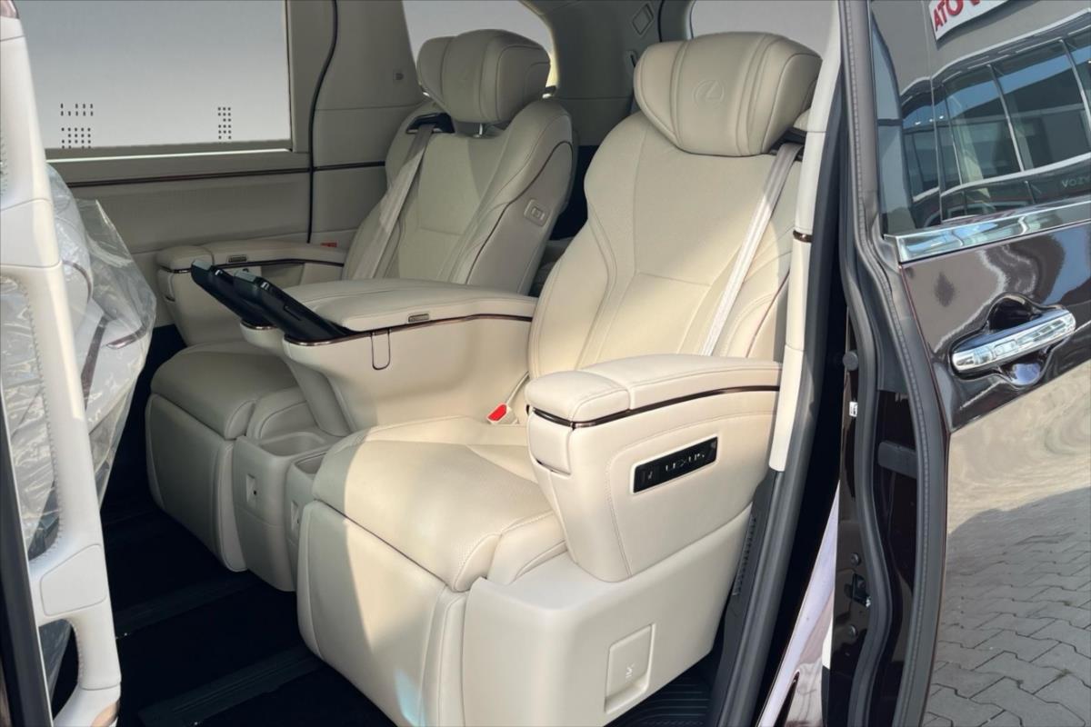 Lexus LM 350h