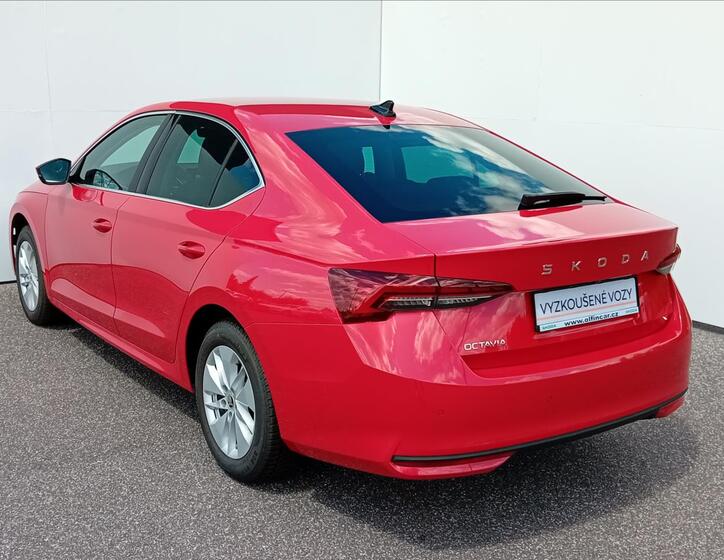 Škoda Octavia 9