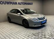 Toyota Avensis 12