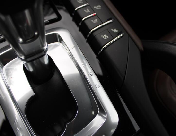 Porsche Cayenne 22