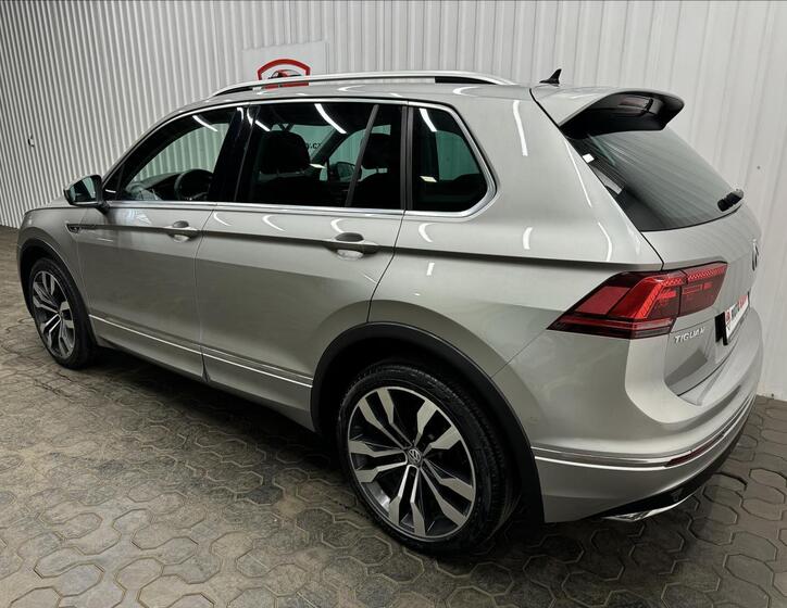 Volkswagen Tiguan 6