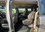 Lancia Voyager 12
