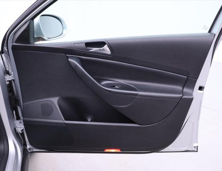 Volkswagen Passat 12