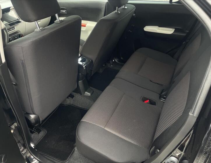 Suzuki Ignis 13