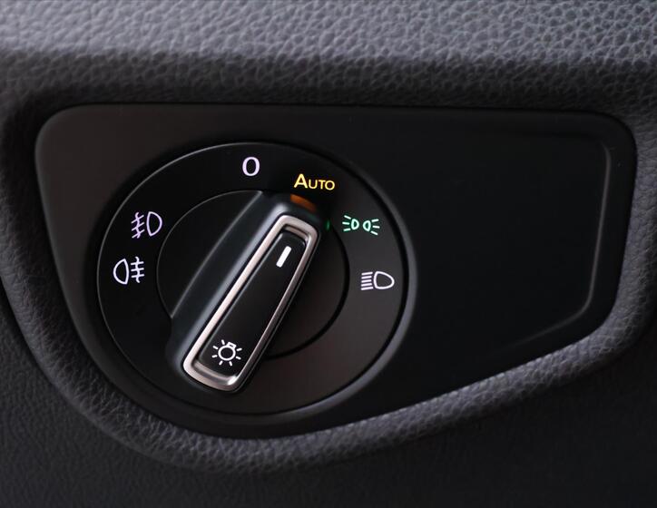 Volkswagen Touran 19